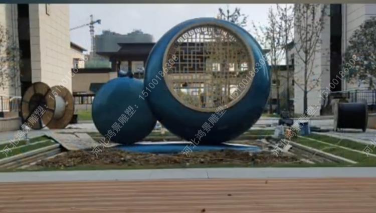 不銹鋼景觀石頭雕塑-4 不銹鋼景觀石頭雕塑-4